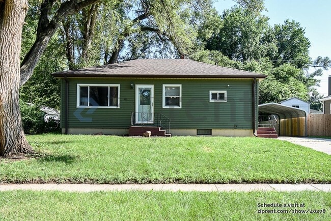 Photo - 907 W 29th Ave House