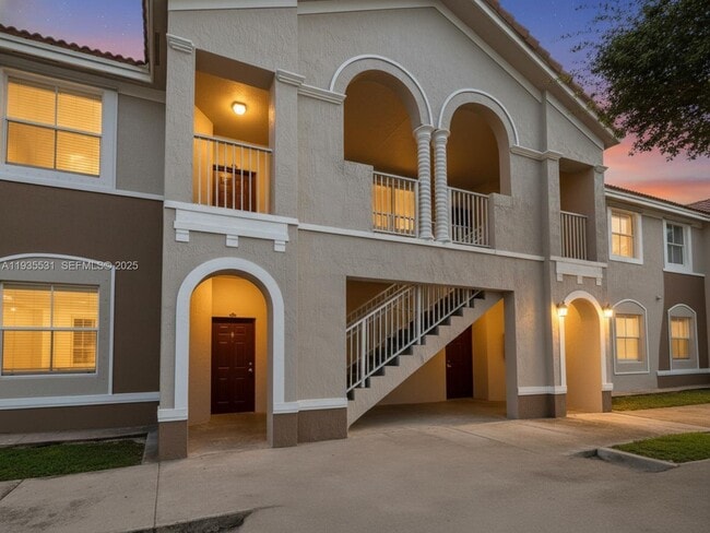 Photo - 1543 SE 25th St Unit 204