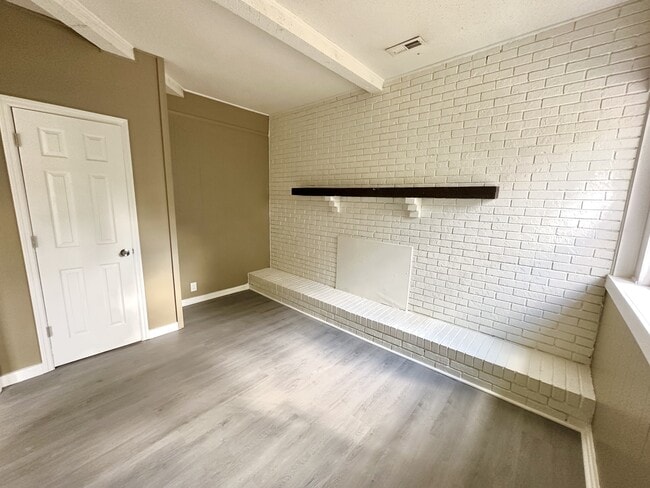 Photo - 1204 15th Way SW