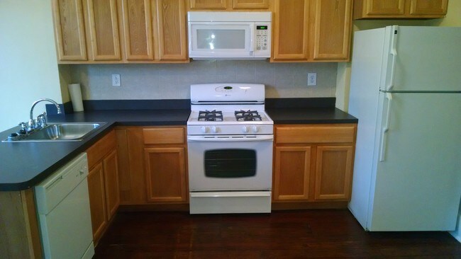 Cocina - 1213 S 46th St Unidad 2nd Floor