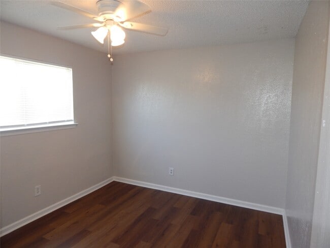 Photo - 204 Northpointe Ave Unit 204