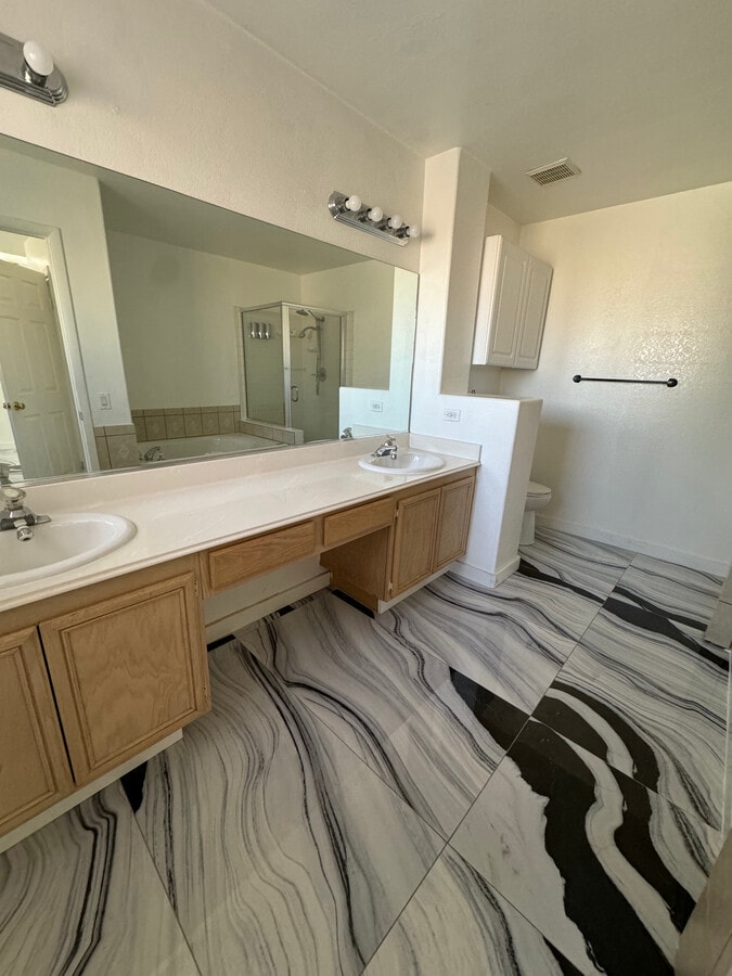 Photo - 4509 Palm Mesa Dr Unit master bedroom