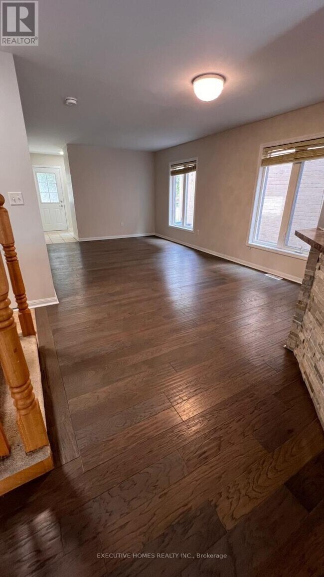 Photo - 58 Bleasdale Ave