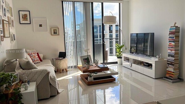 Photo - 5252 NW 85th Ave Unidad 1903