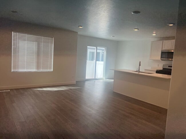 Photo - Charming Townhome in Provo, UT