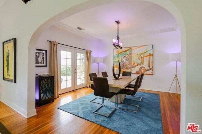 Photo - 1203 S Rimpau Blvd