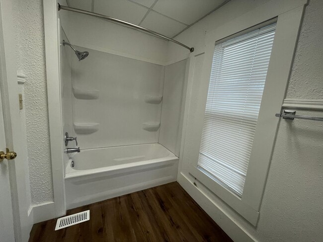 Photo - 2 Bedroom 1 Bathroom Home