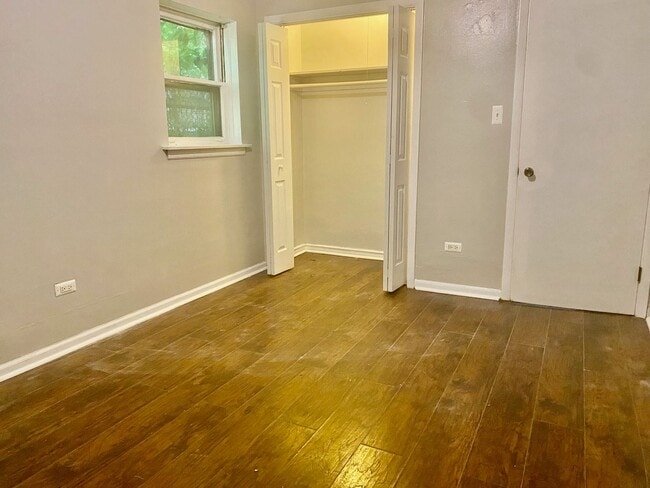 Photo - 10924 S Indiana Ave Unit G