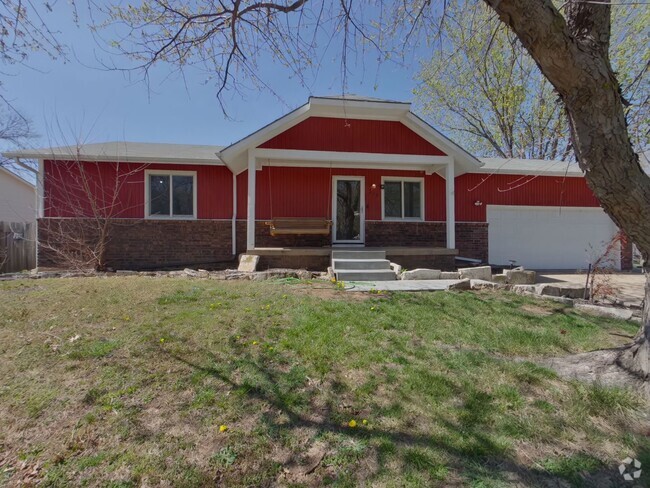 Building Photo - 213 N Summitlawn St Rental