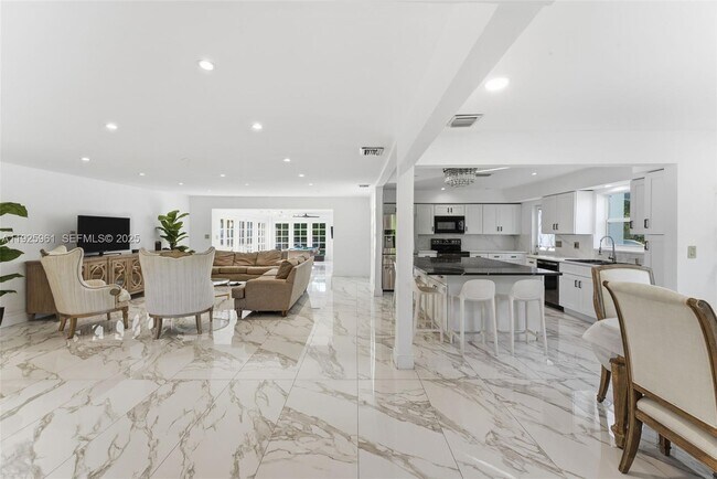 Photo - 201 Calle Grande Dr