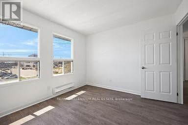 Photo - 201 Lindsay St S Unit 104