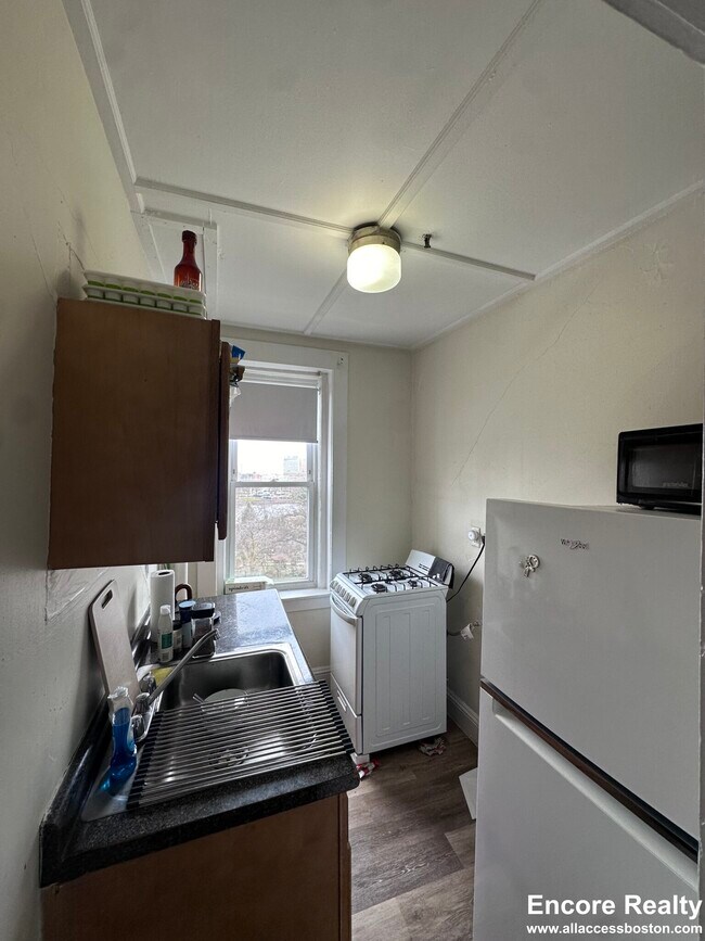 Photo - 1175 Boylston St Unidad 49