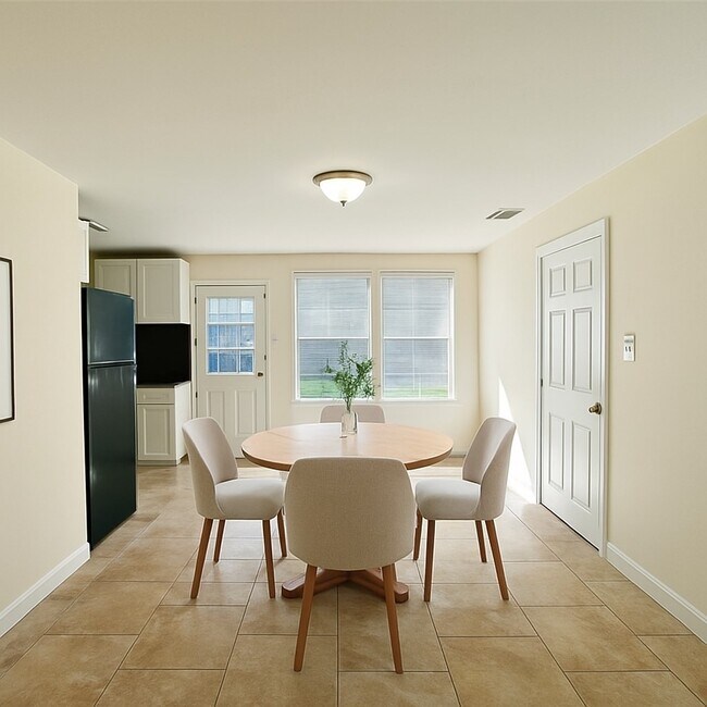 Photo - 6729 Lodge St