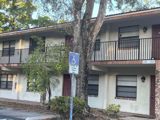 Building Photo - 1361 NW 94th Way Unit 1361