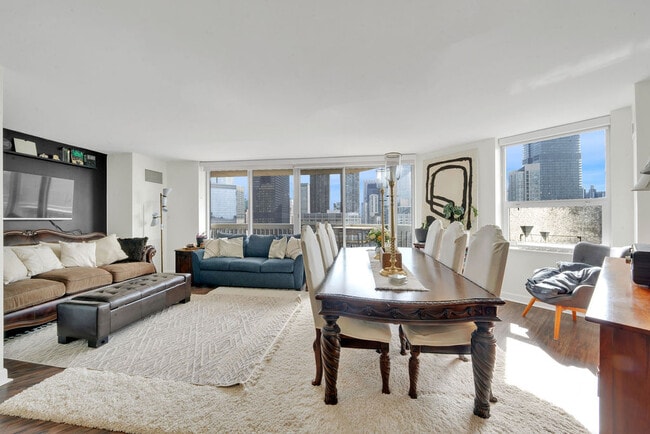 Photo - 545 N Dearborn St Unidad 2510