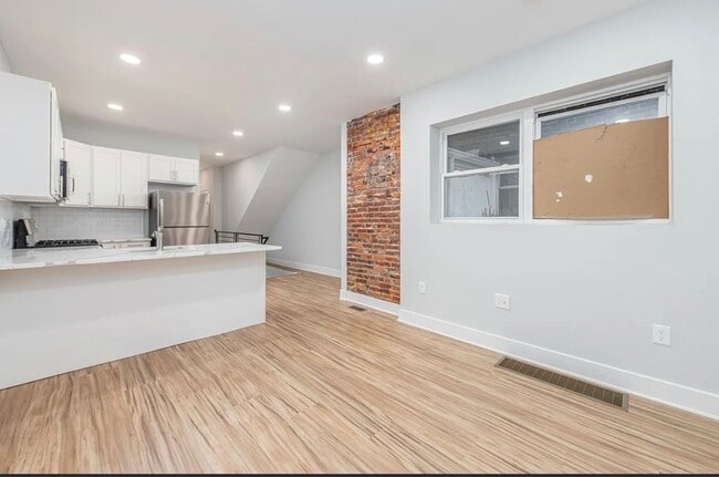 Photo - 2031 S 19th St