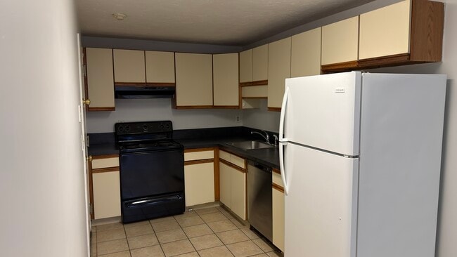 Photo - 189 Littleton Rd Unit 53