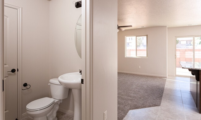 Photo - 3 Bedroom Townhome in The Cottages at Foss...