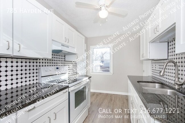 Photo - 785 Hayden Ave