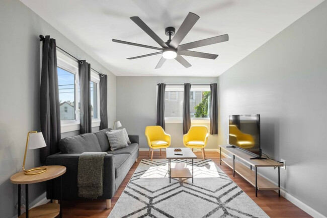 Photo - 2330 Salisbury St Apartment Unit ID1049484P