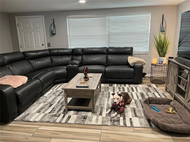 Photo - 3711 Blackhawk Dr