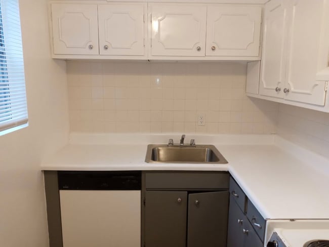 Photo - 1404 Church St Apartamento Unidad C