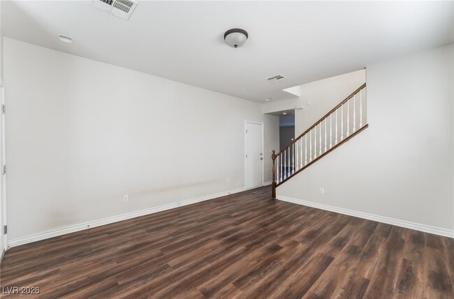 Photo - 112 Iron Summit Ave