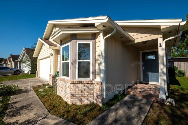 Photo - 2080 Tanager Dr