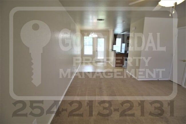 Photo - 1619 Inca Dr