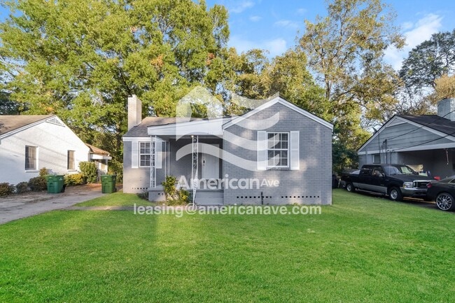 Photo - 211 Bradley Dr