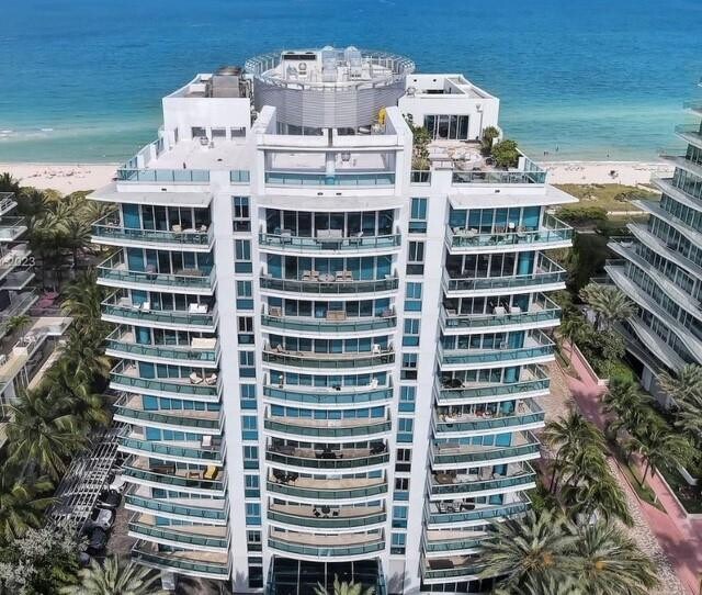 9401 Collins Ave Unit 402