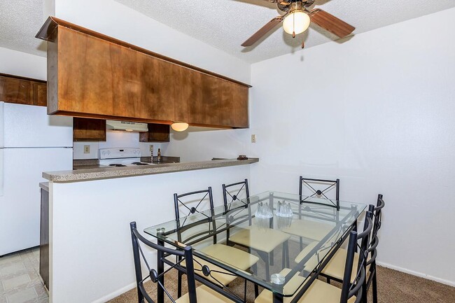 Bronco Apartments