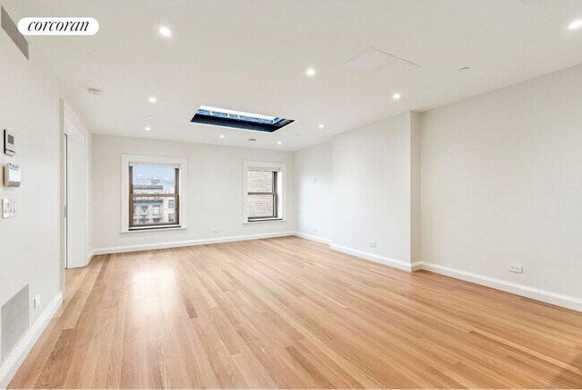 Photo - 76 Pierrepont St