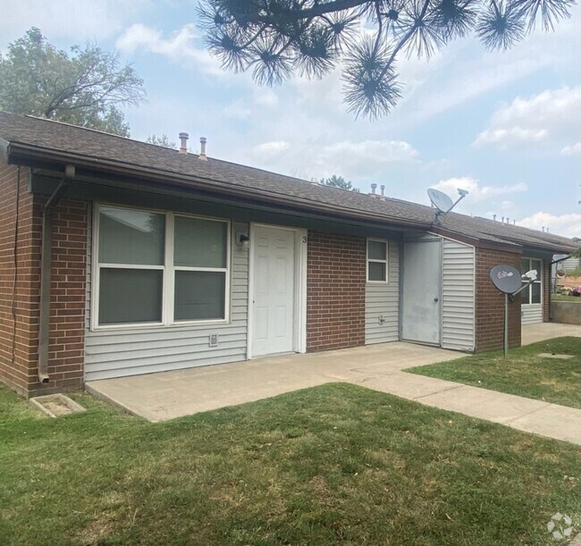 2 bedroom House Rental House Rental in Dodge City, KS