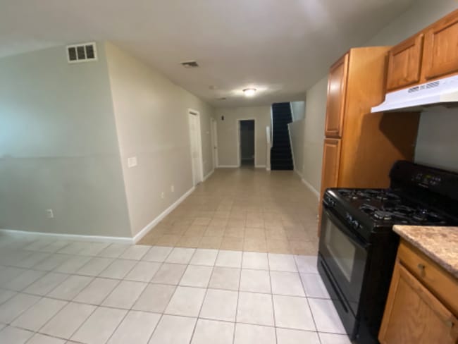 Photo - 11 Handy St Apartment Unit 1