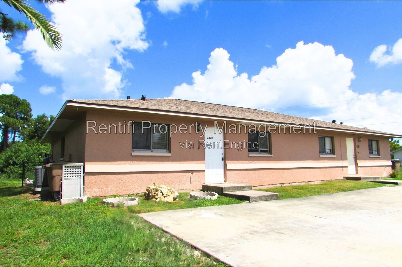 Photo - 2802 Owen Ave S