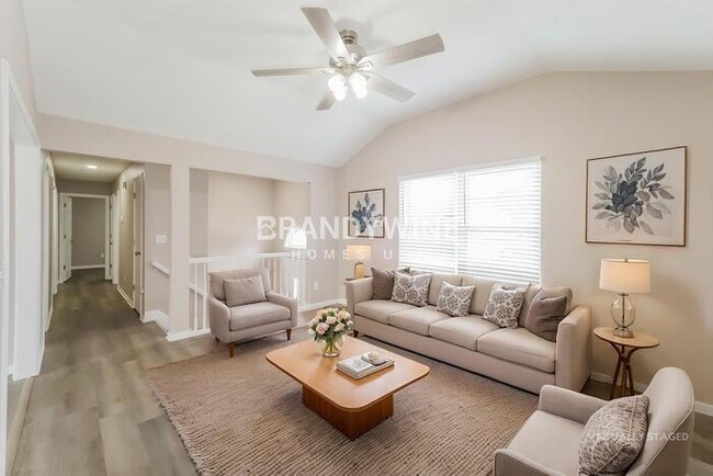Photo - 918 SE Kingscross Rd