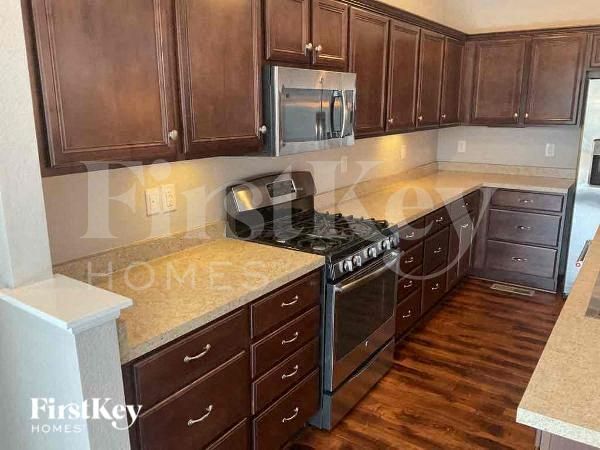 Photo - 10520 Sedalia St