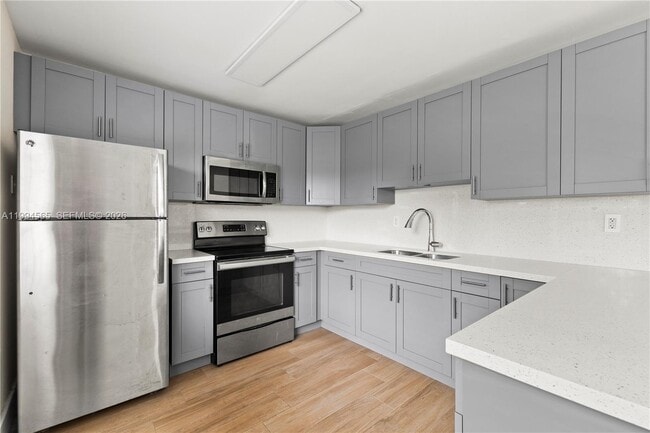 Photo - 6121 SW 40th Ct Unit B