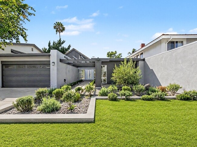 Building Photo - 17841 Arbor Ln
