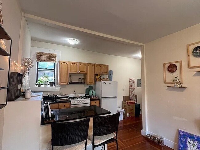 65 Burbank St Unit 24