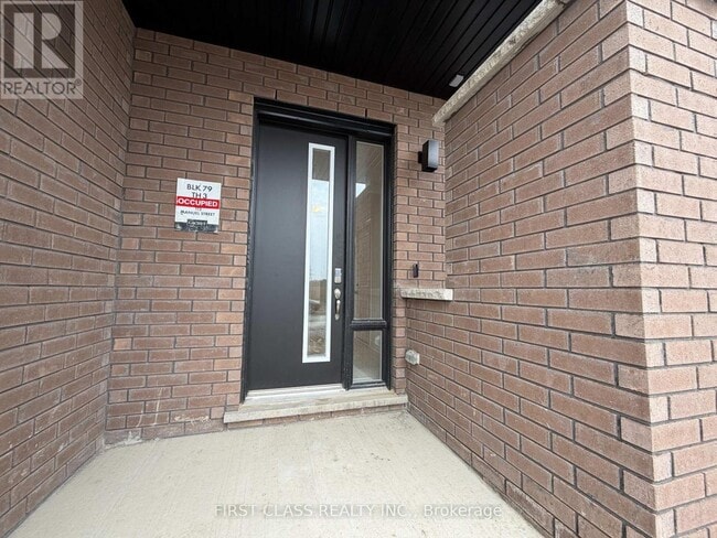 Photo - 113 Manuel St