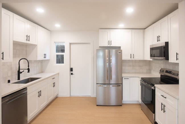 Photo - 4520 Orten St