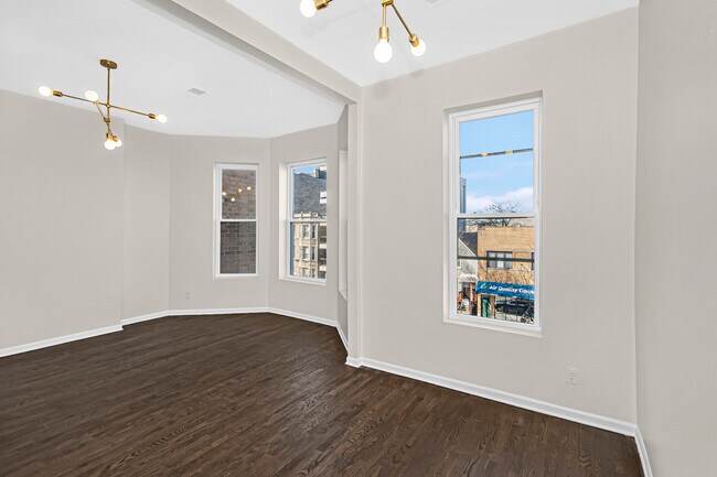 Photo - 1337 N Western Ave Unit 3