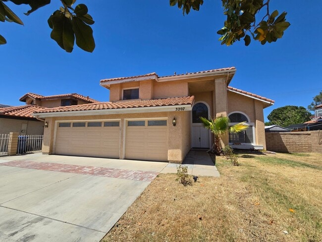 Photo - 3207 Maricotte Dr House