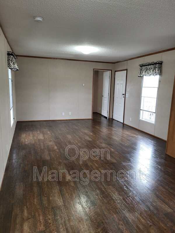 Photo - 3510 Bluegrass Park Dr