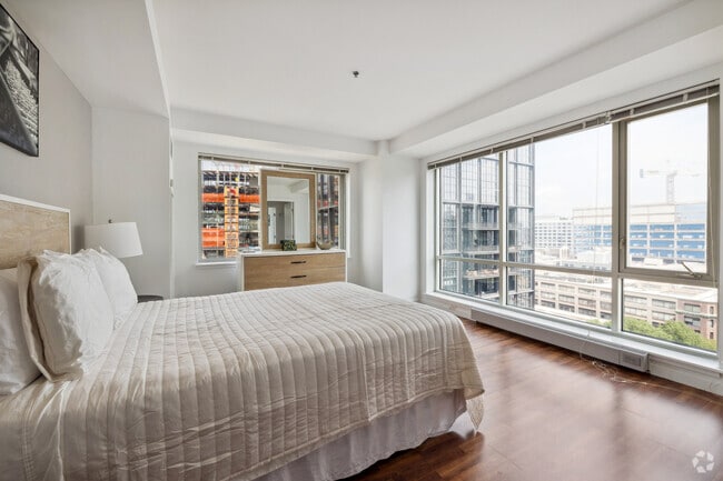 2BR, 2BA - 1449SF