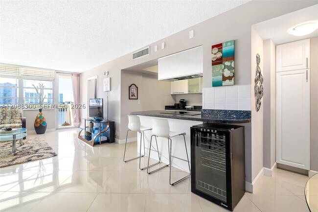 Photo - 250 174th St Unit 801