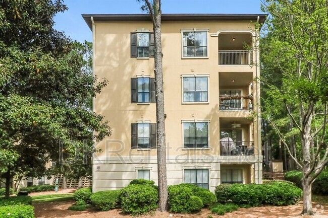 Building Photo - 3777 Peachtree Rd NE Rental