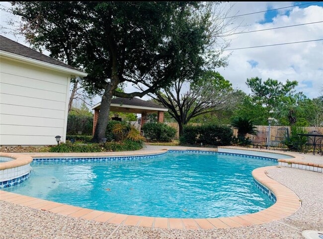 Building Photo - 8802 Willacy Ct